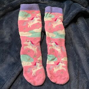 Totes unicorn slipper grippy socks